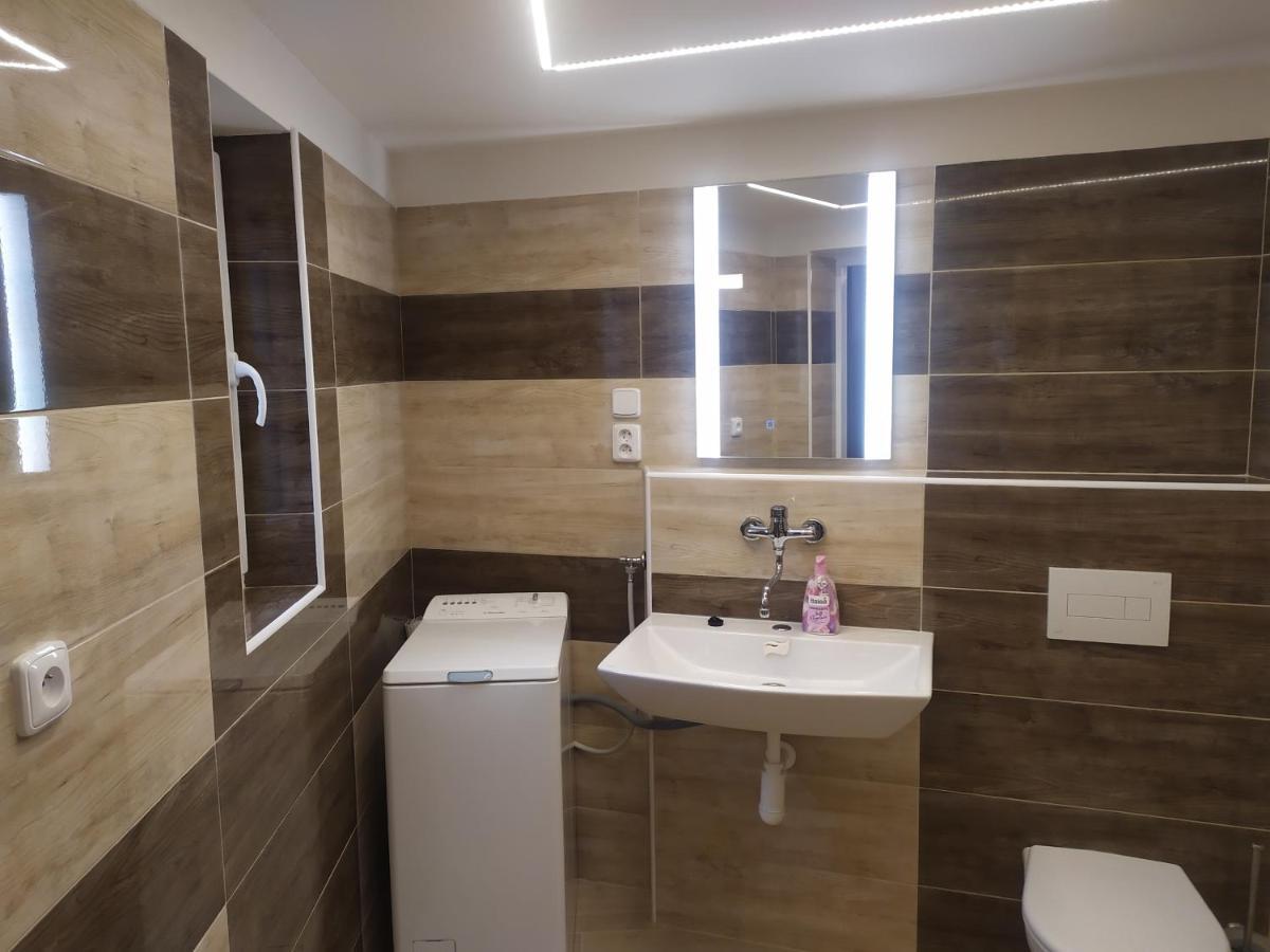 Apartmany De-Lu Blansko Zewnętrze zdjęcie